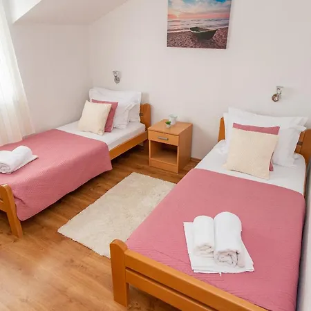 Βίλα Verbena Mala Cista