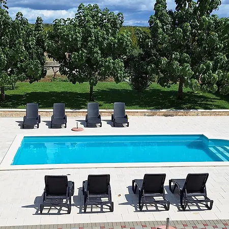 Villa Verbena *